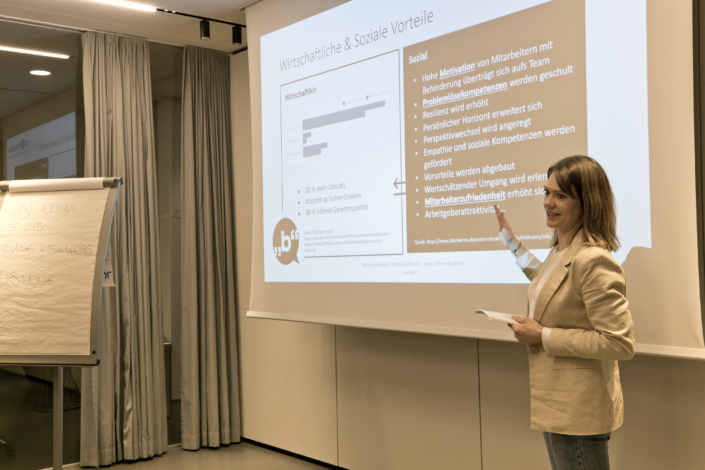 Vortrag im V8-Hotel Böblingen am 20.10.2025: INKluSIONiert? – wer nicht inkludiert, verliert! Vortrag & workshop: einfach mal um die Ecke denken.