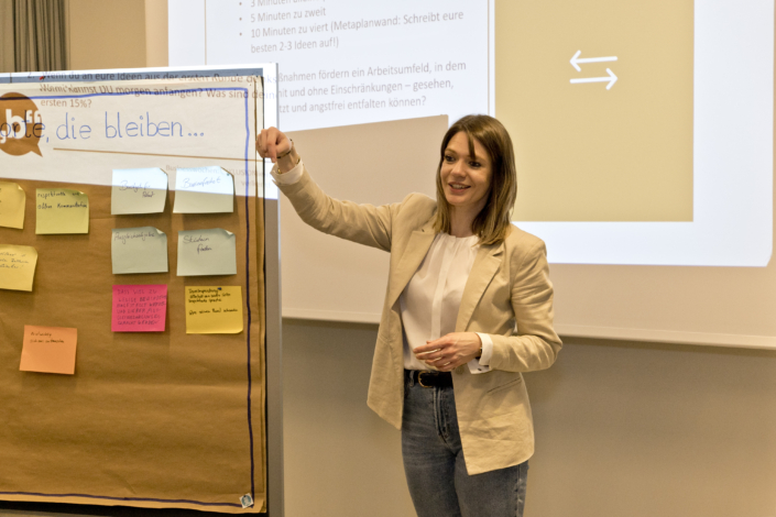 Vortrag im V8-Hotel Böblingen am 20.10.2025: INKluSIONiert? – wer nicht inkludiert, verliert! Vortrag & workshop: einfach mal um die Ecke denken.Vortrag & workshop: einfach mal um die ecke denken